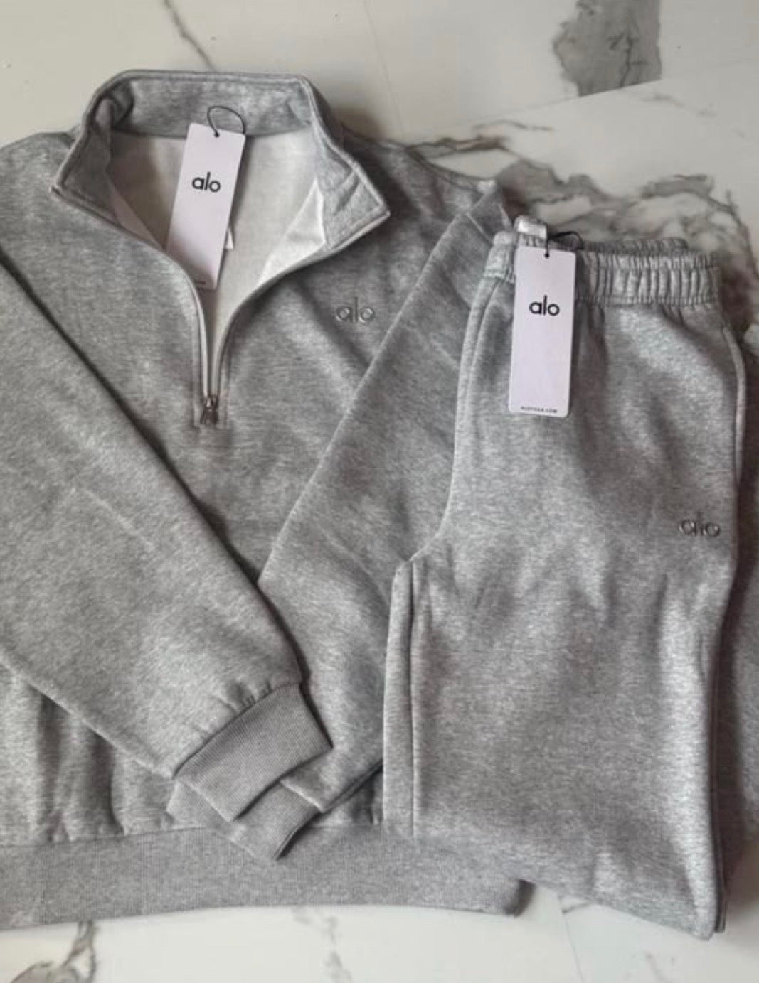 1:1 alo tracksuit