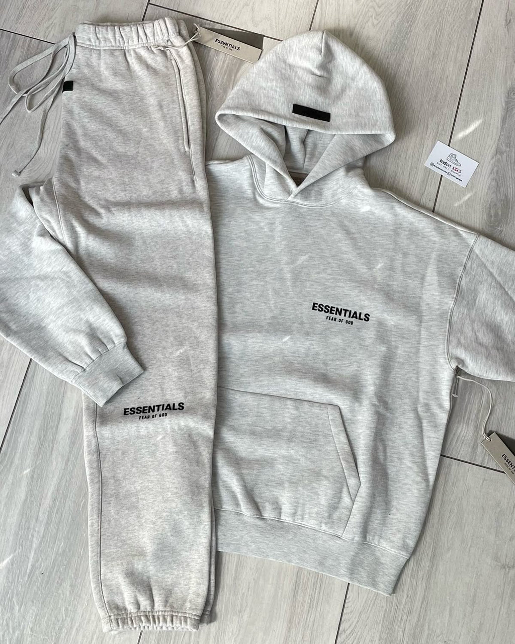 1:1 essentials tracksuit